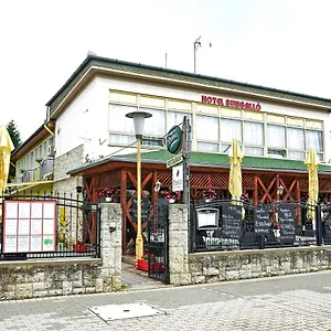 2* Szálloda Hotel Bungallo